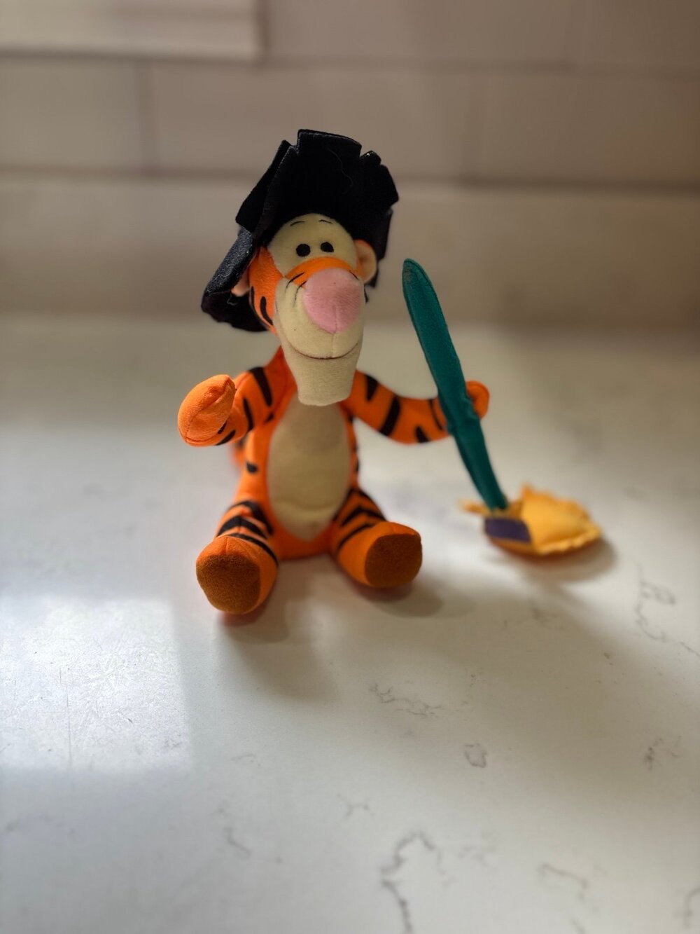 Vintage 1999 Disney Winnie the Pooh Tigger Stuffed Animal Plush Toy 6.5"